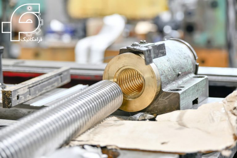 لید اسکرو چیست؟ فرامکانیک انواع انتخاب کاربرد کاتالوگ روش